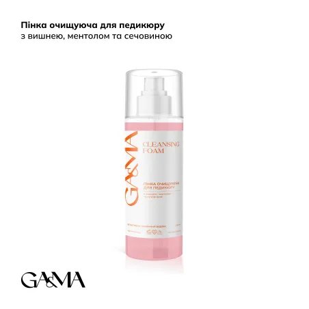 Pedicure cleansing foam with menthol and urea