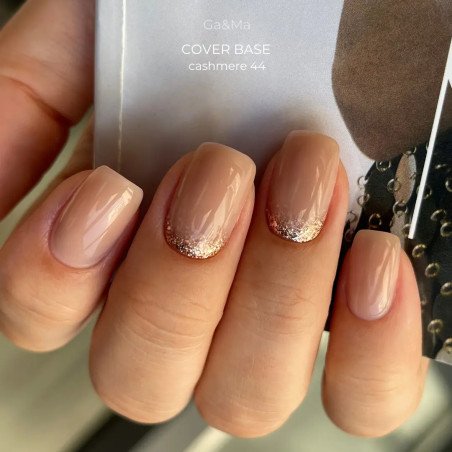 Cover base 044 Cashmere